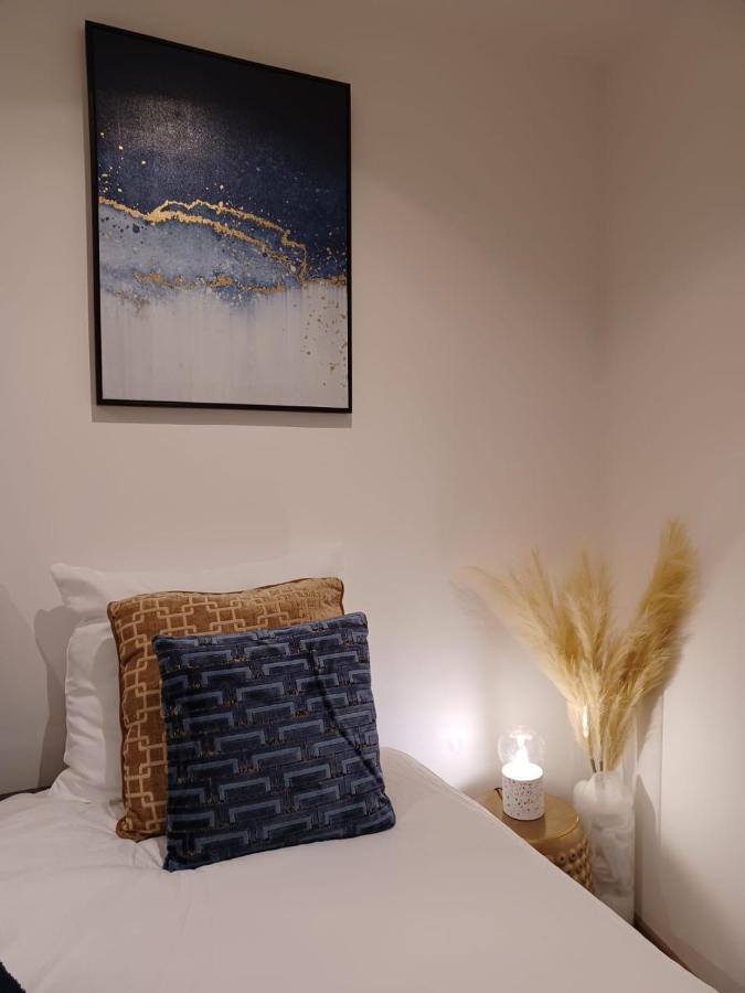 Le Petit Dubai Daire Douai Dış mekan fotoğraf